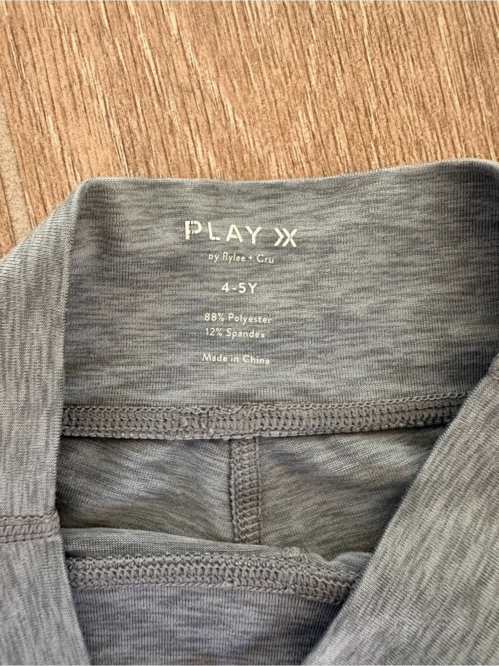 Rylee + Cru Grey Play set size 4-5
